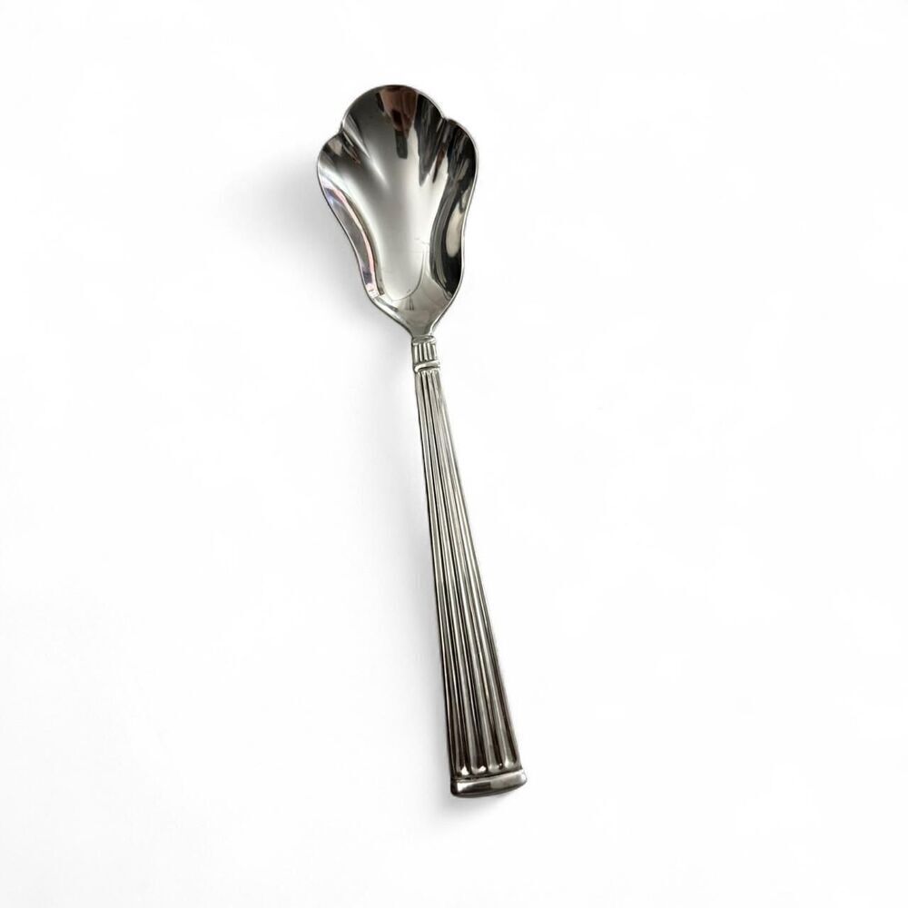 SAVANNAH Pfaltzgraff Schematics Mackenzie flatware pattern - Sugar Shell Spoon.
